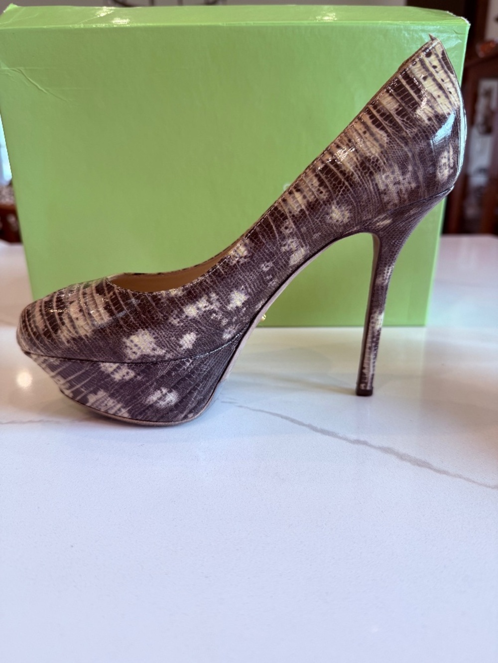 Sergio Rossi embossed python/snakeskin leather peep toe pumps heels, size 36.5